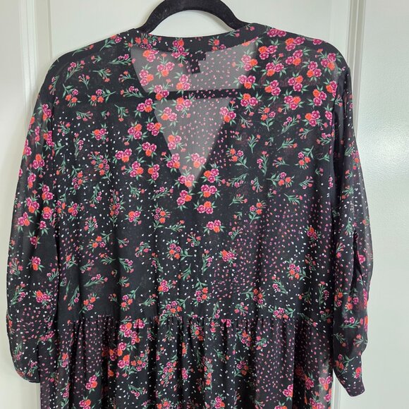 Torrid Black Floral Lexie Top - Picture 9 of 12